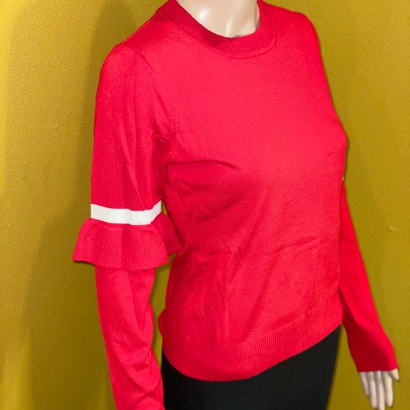 Long Sleeve Sweater Knit Top w/Stripe Detail - Picture 4 of 8